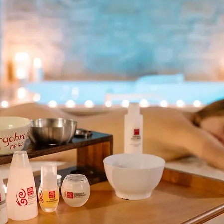 Station touristique Borgobrufa Adults Only 5*